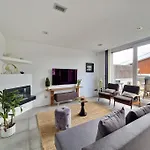 Nyaraló House With Swimming Pool *