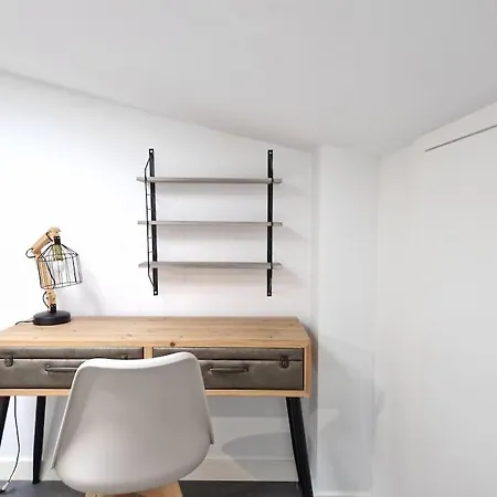 House With Swimming Pool Σπίτι διακοπών *