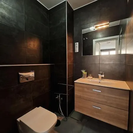 Σπίτι διακοπών House With Swimming Pool *