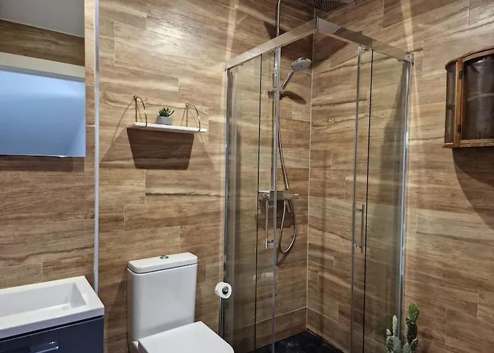 House With Swimming Pool * Сопелана